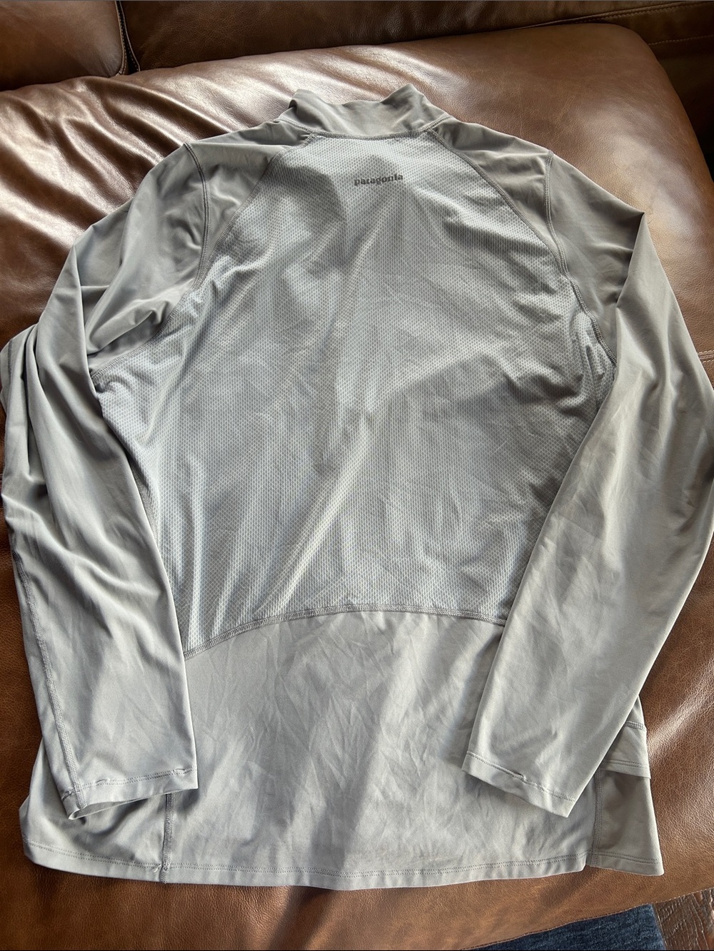 Patagonia Light Gray Quarter-Zip Performance Pullover - Picture 3 of 3